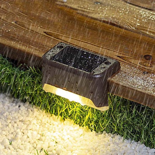 Waterproof LED solar light for outdoor lighting