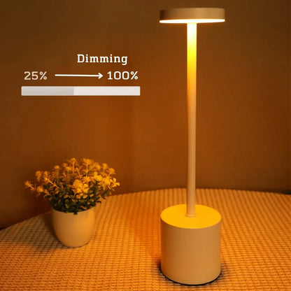 Lampe de table sans fil presentation dimmable