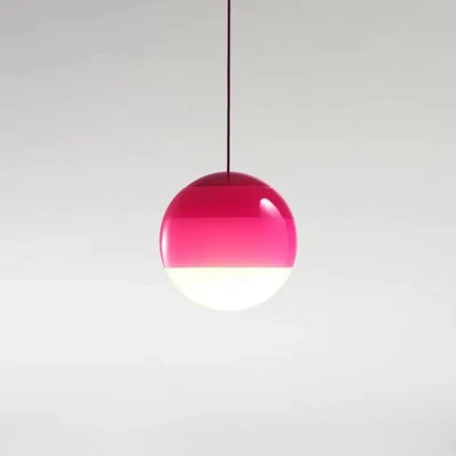 Suspension boule en verre dégradé rose
