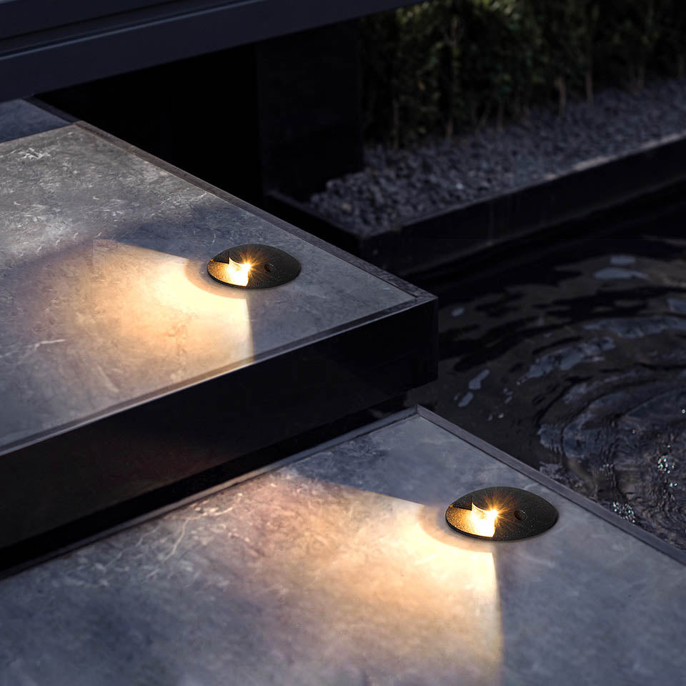 Spot Outdoor ground lighting